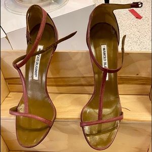 Manolo Blahnik size 7 sexy sandal heels.